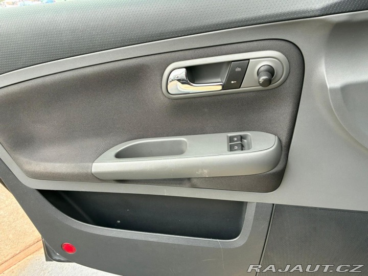 Seat Ibiza 1.4i, 63KW 2008