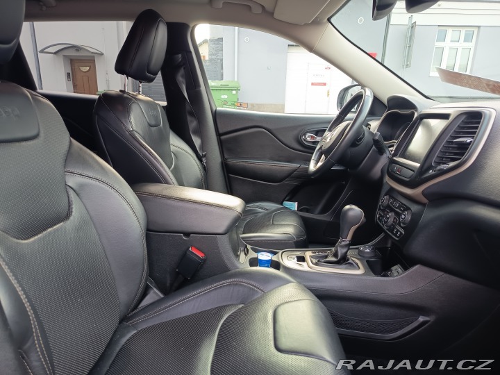 Jeep Cherokee 2,2CRD Limited 4X4 2015