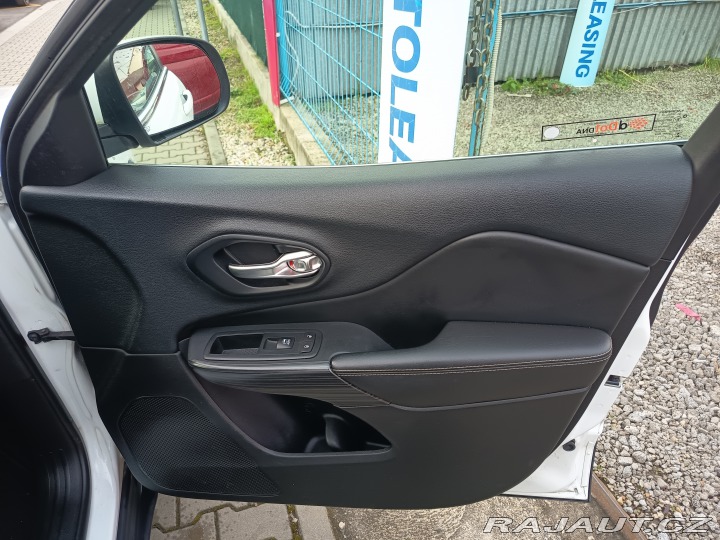 Jeep Cherokee 2,2CRD Limited 4X4 2015