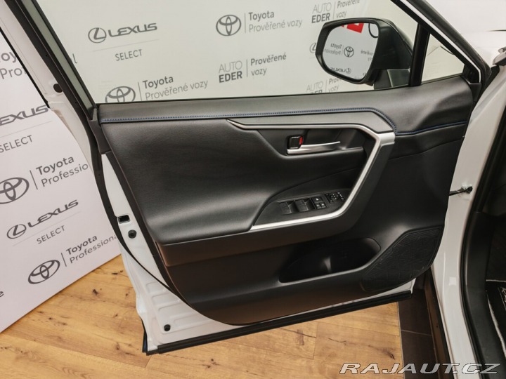 Toyota RAV4 2.5 Hybrid Selection e-CV 2024