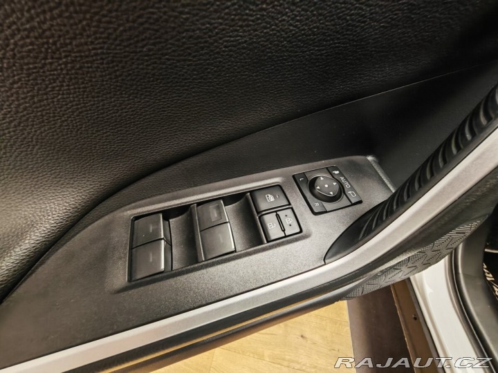 Toyota RAV4 2.5 Hybrid Selection e-CV 2024