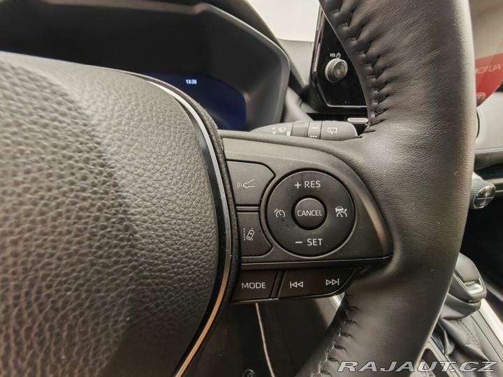 Toyota RAV4 2.5 Hybrid Selection e-CV 2024