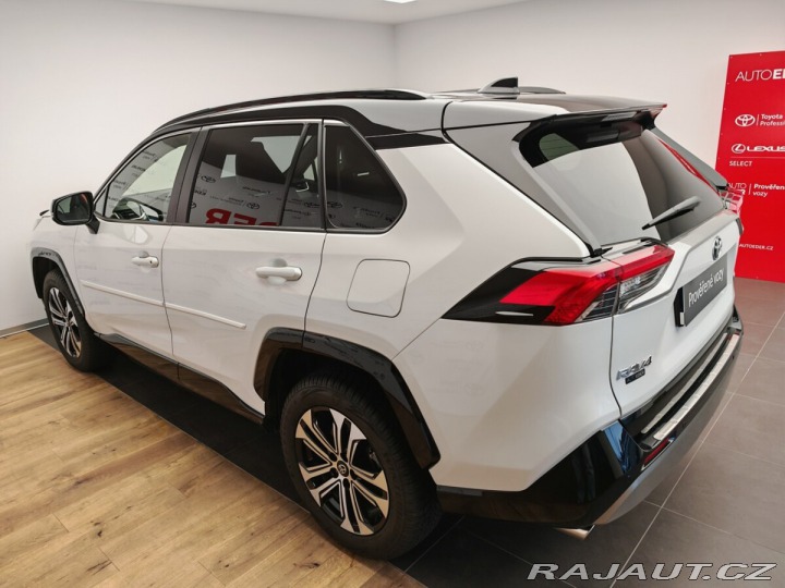 Toyota RAV4 2.5 Hybrid Selection e-CV 2024