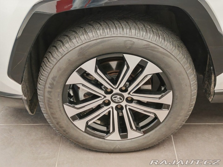 Toyota RAV4 2.5 Hybrid Selection e-CV 2024