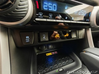 Toyota RAV4 2.5 Hybrid Selection e-CV 2024