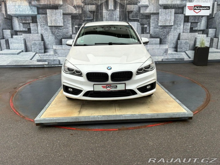 BMW 2 220i GT, 141KW, 7 MÍST 2017