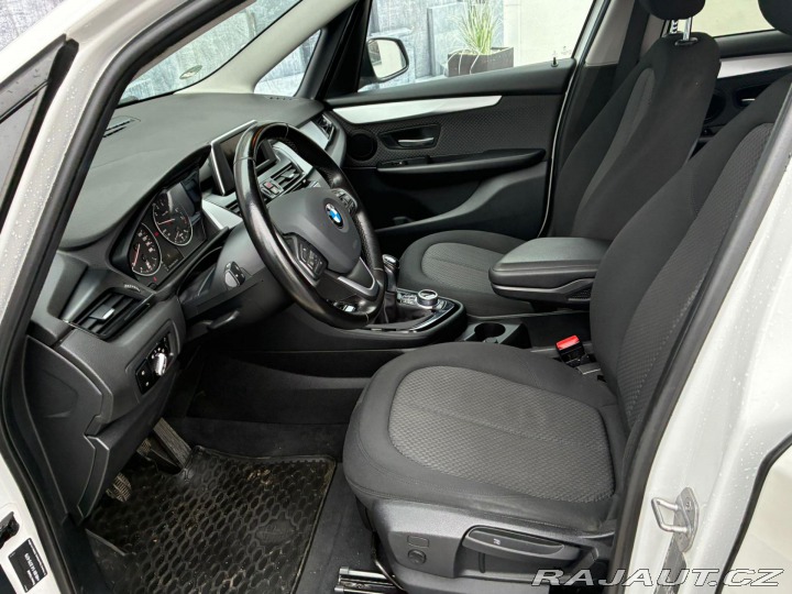 BMW 2 220i GT, 141KW, 7 MÍST 2017