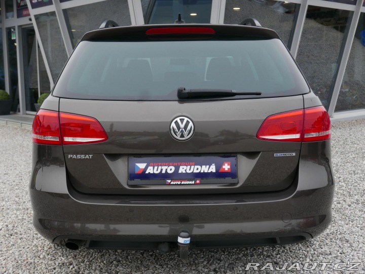 Volkswagen Passat 1,6 TDI 77kW Kombi 2012