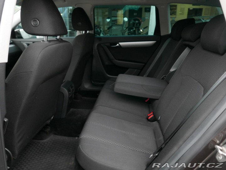 Volkswagen Passat 1,6 TDI 77kW Kombi 2012