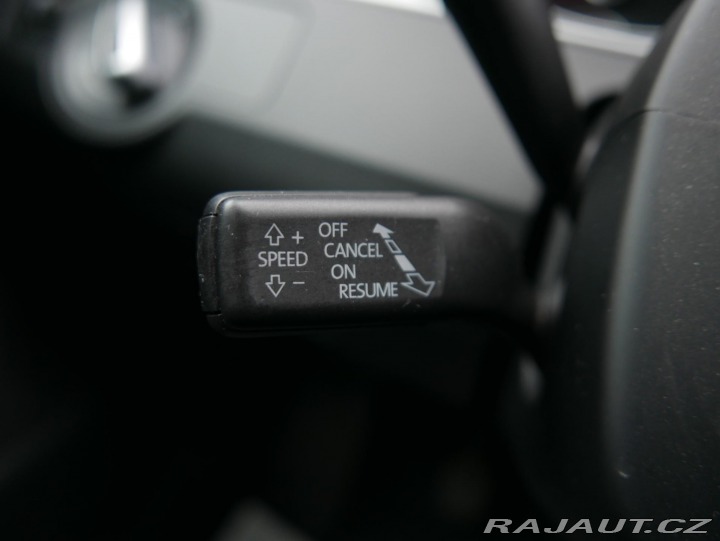 Volkswagen Passat 1,6 TDI 77kW Kombi 2012