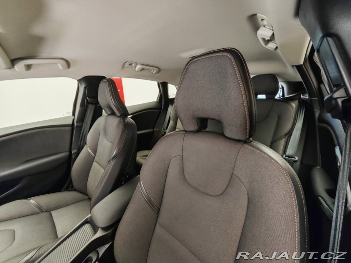 Volvo V40 Cross Country 6-AUT 2WD 2018