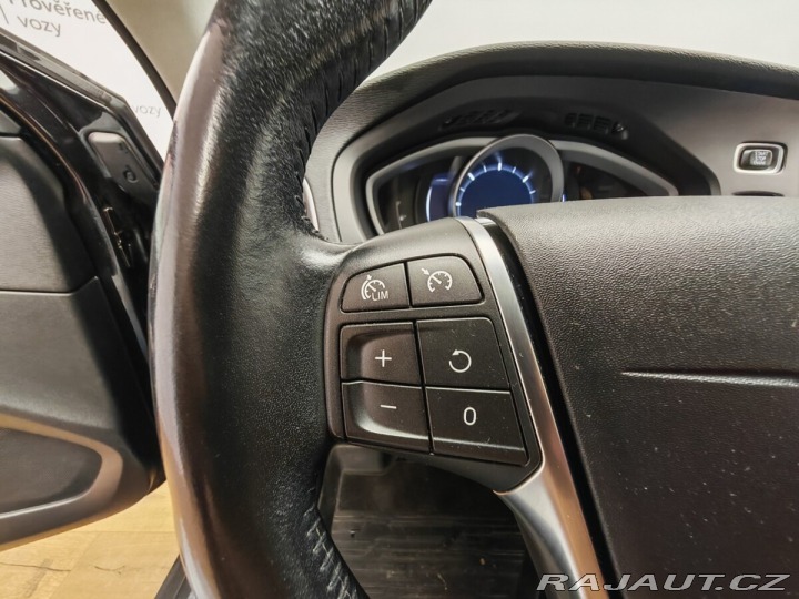 Volvo V40 Cross Country 6-AUT 2WD 2018