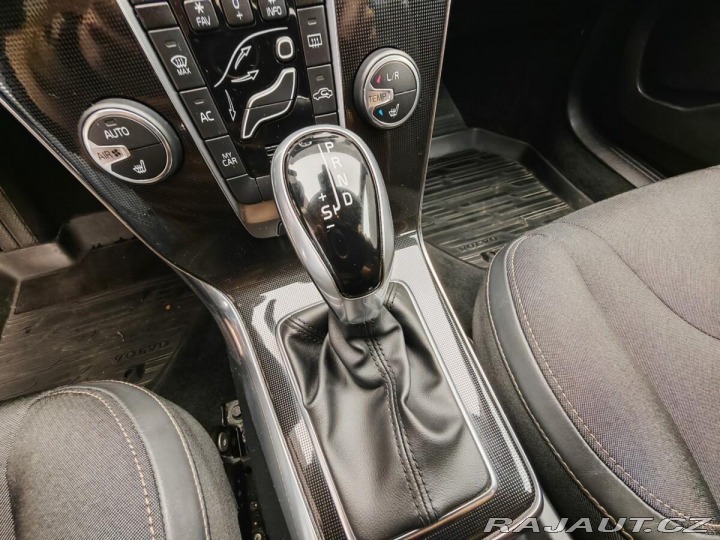 Volvo V40 Cross Country 6-AUT 2WD 2018