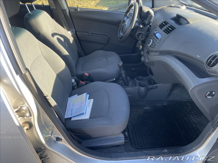 Chevrolet Spark 1,0 i 50kw CZ auto, 1maji 2012