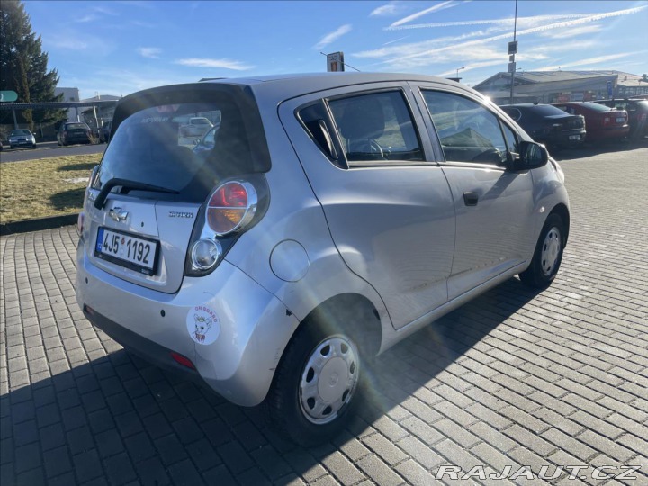 Chevrolet Spark 1,0 i 50kw CZ auto, 1maji 2012