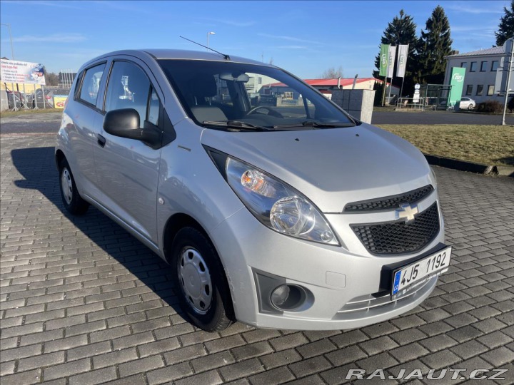 Chevrolet Spark 1,0 i 50kw CZ auto, 1maji 2012