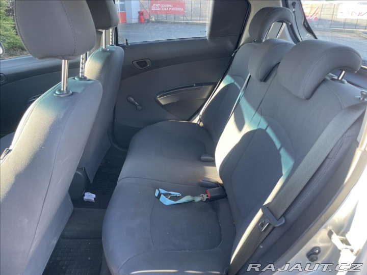 Chevrolet Spark 1,0 i 50kw CZ auto, 1maji 2012