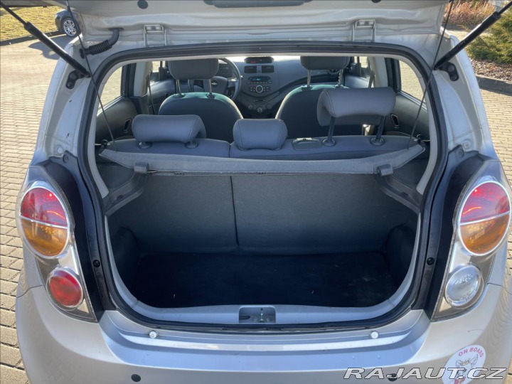 Chevrolet Spark 1,0 i 50kw CZ auto, 1maji 2012