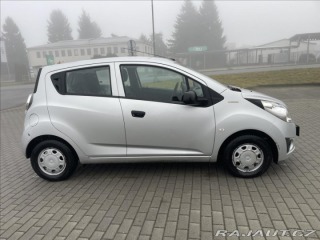 Chevrolet Spark 1,0 i 50kw CZ auto, 1maji 2012