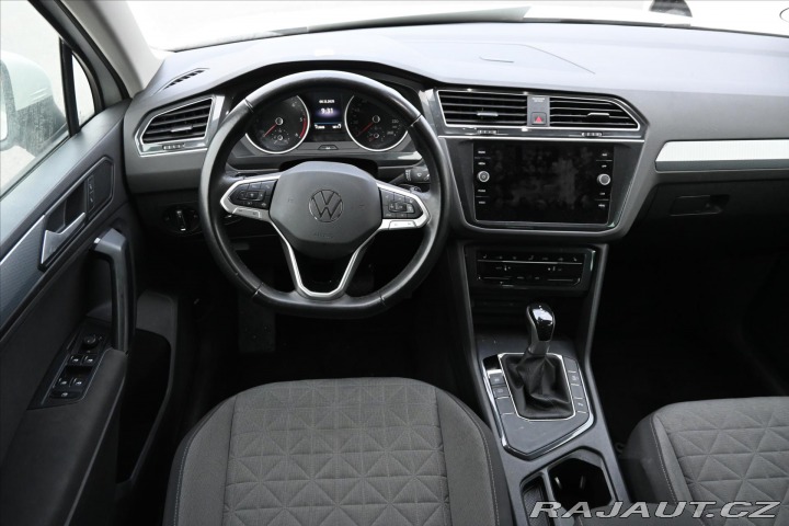 Volkswagen Tiguan 2,0 TDi 110kW DSG Life VŮ 2021