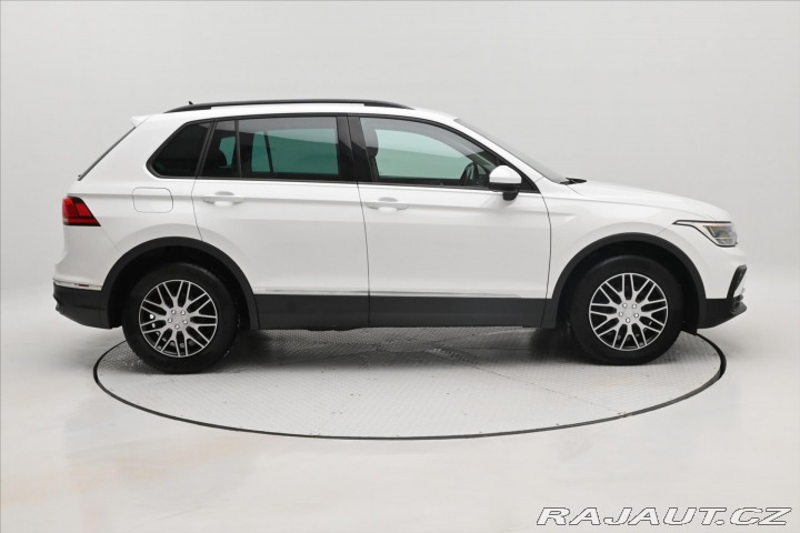 Volkswagen Tiguan 2,0 TDI 110 kW DSG Life Z 2021