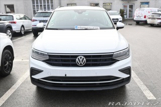 Volkswagen Tiguan 2,0 TDi 110kW DSG Life VŮ 2021