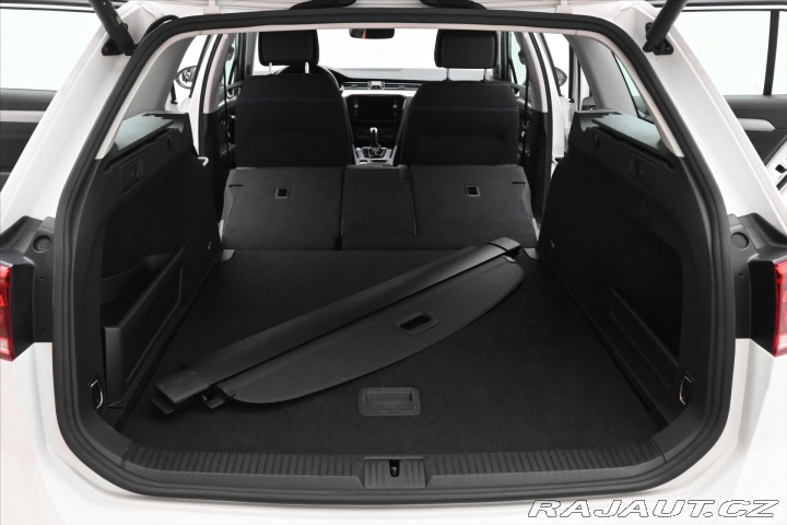 Volkswagen Passat 1,4 GTE 160 kW DSG Plug-I 2021