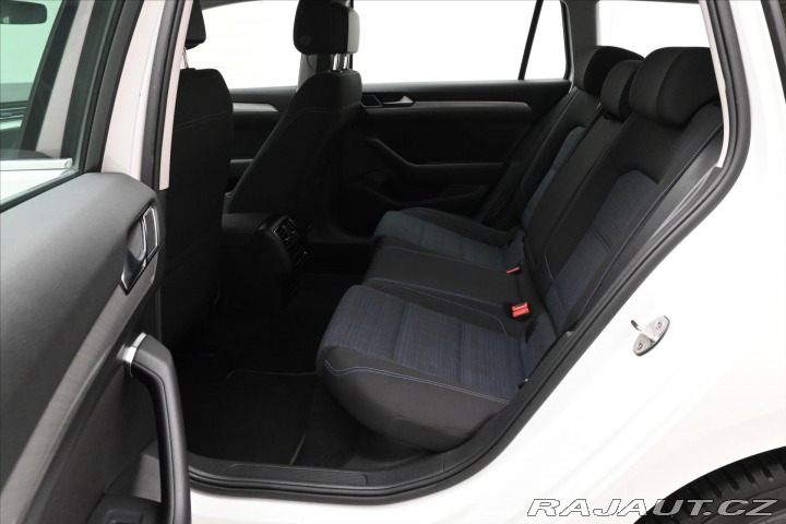 Volkswagen Passat 1,4 GTE 160 kW PHEV DSG Z 2021