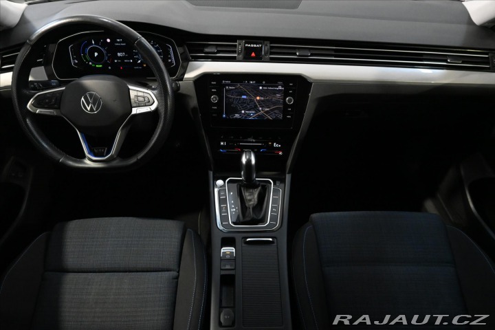 Volkswagen Passat 1,4 GTE 160 kW DSG Plug-I 2021