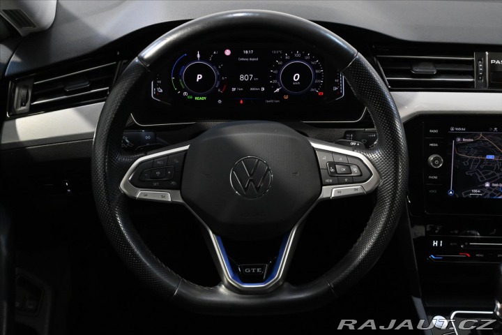 Volkswagen Passat 1,4 GTE 160 kW DSG Plug-I 2021