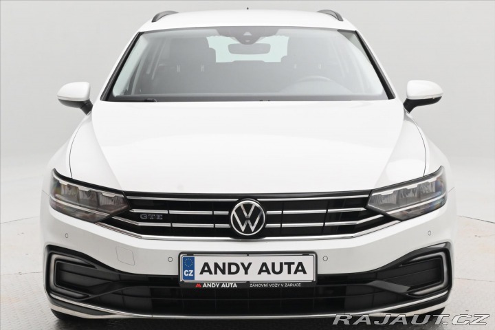 Volkswagen Passat 1,4 GTE 160 kW DSG Plug-I 2021