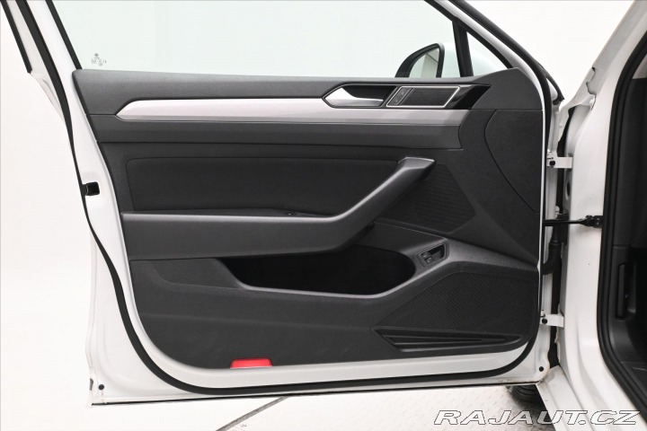 Volkswagen Passat 1,4 GTE 160 kW PHEV DSG Z 2021