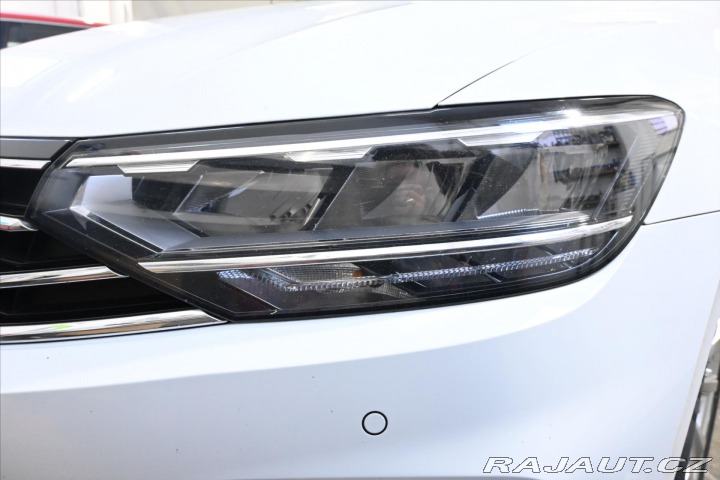 Volkswagen Passat 1,4 GTE 160 kW PHEV DSG Z 2021