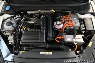 Volkswagen Passat 1,4 GTE 160 kW DSG Plug-I 2021