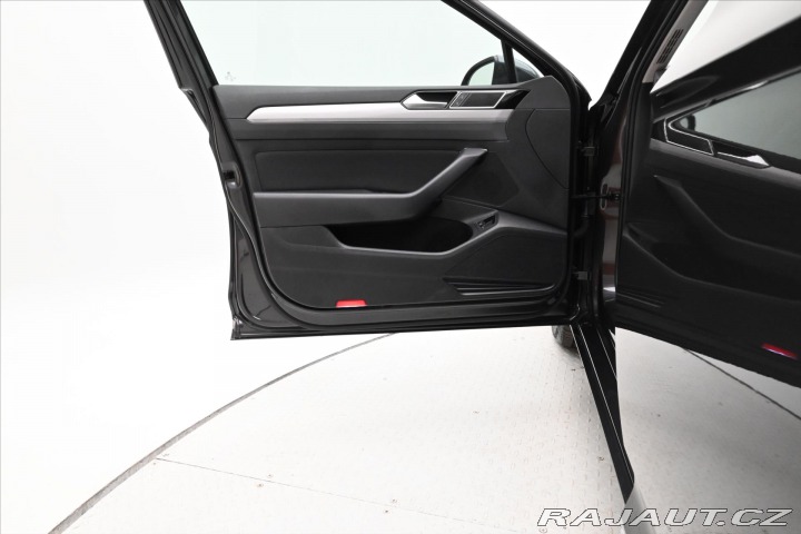 Volkswagen Passat 1,4 GTE 160 kW DSG Sport 2022