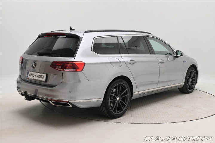Volkswagen Passat 1,4 GTE 160 kW DSG Záruka 2020