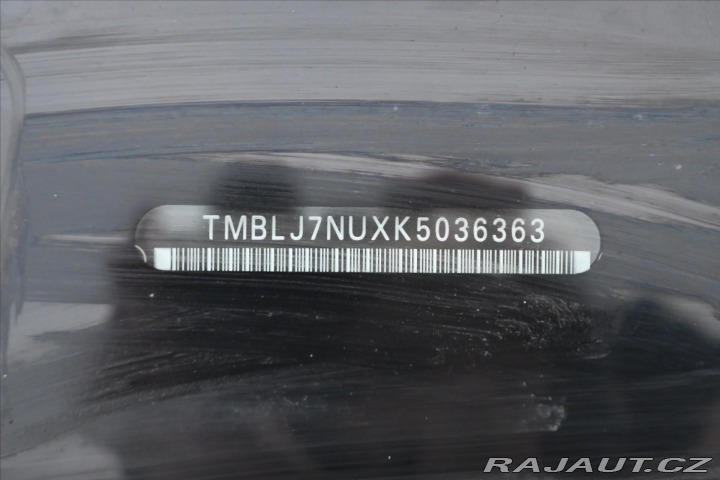 Škoda Karoq 2,0 TDi 110kW 4x4 DSG Sty 2019