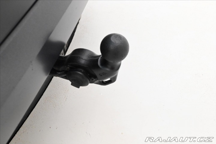 Škoda Karoq 2,0 TDI 110kW 4x4 DSG Sty 2019