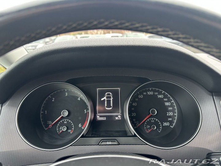 Volkswagen Golf Sportsvan 1,6TDI 81kW LOUNGE TAŽNÉ 2016