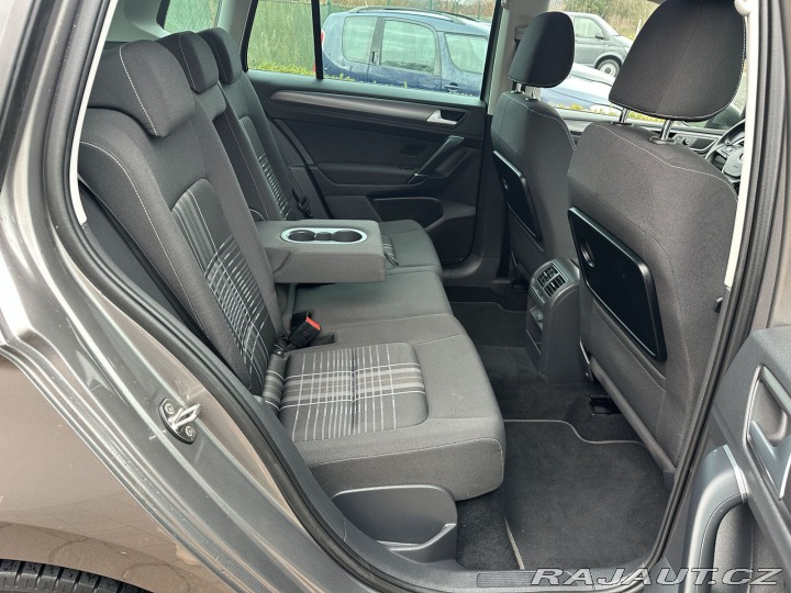 Volkswagen Golf Sportsvan 1,6TDI 81kW LOUNGE TAŽNÉ 2016
