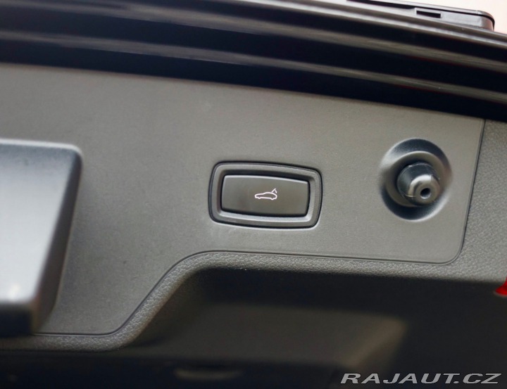 Porsche Ostatní modely Panamera Sport Turismo 4 E-Hybrid 4x4 2019