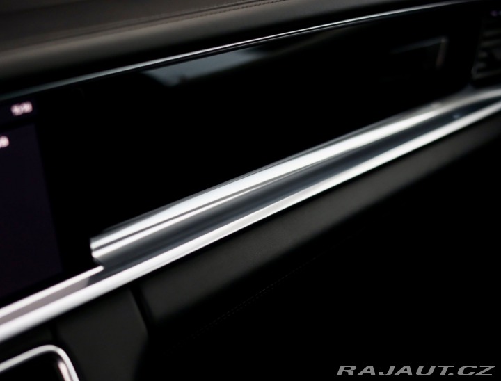 Porsche Ostatní modely Panamera Sport Turismo 4 E-Hybrid 4x4 2019