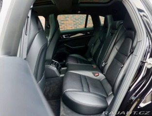 Porsche Ostatní modely Panamera Sport Turismo  4 E-Hybrid 4x4 2019