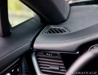 Porsche Ostatní modely Panamera Sport Turismo  4 E-Hybrid 4x4 2019