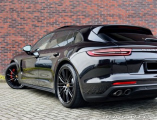 Porsche Ostatní modely Panamera Sport Turismo  4 E-Hybrid 4x4 2019