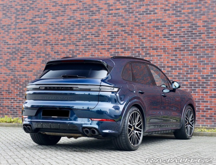Porsche Cayenne Turbo E-Hybrid 4.0 V8 54 2024