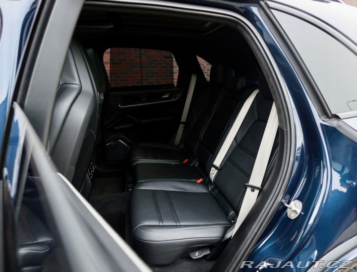 Porsche Cayenne Turbo E-Hybrid 4.0 V8 54 2024