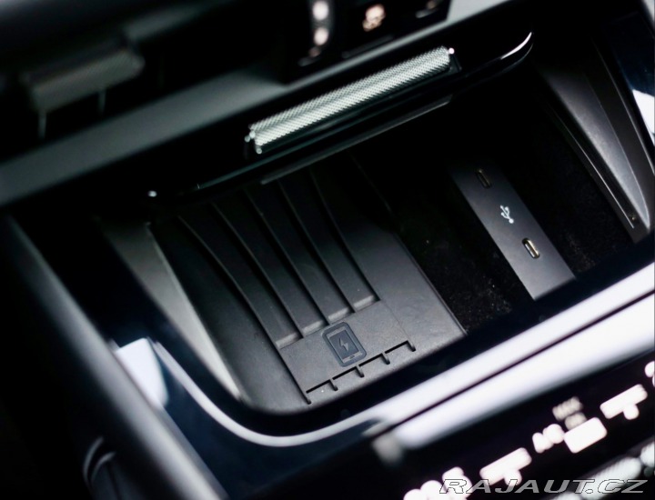 Porsche Cayenne Turbo E-Hybrid 4.0 V8 54 2024