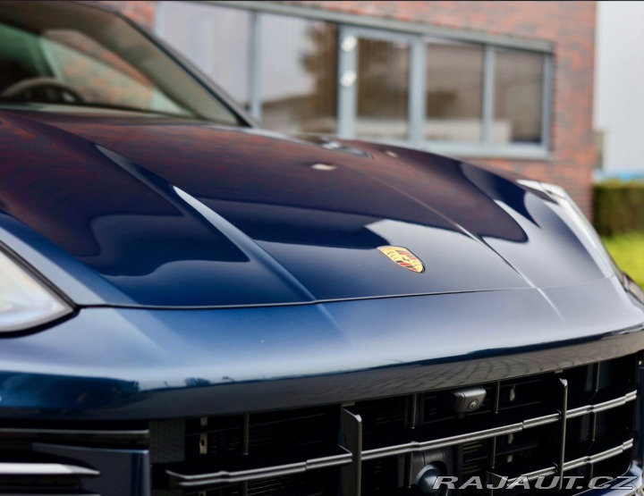 Porsche Cayenne Turbo E-Hybrid 4.0 V8 54 2024