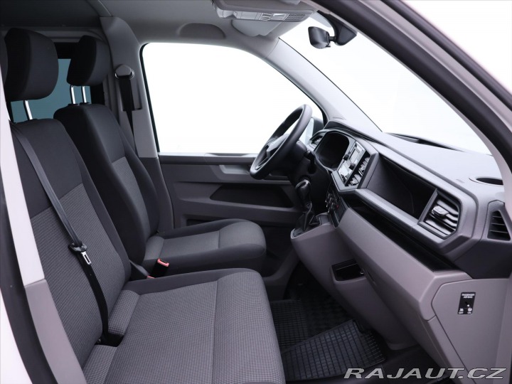 Volkswagen Transporter 2,0 TDI 110kW DSG 9-Míst 2022
